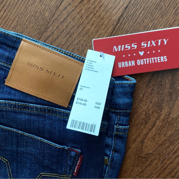 Miss Sixty Urban Outfitters exclusive flare jeans - Picture 8 of 8